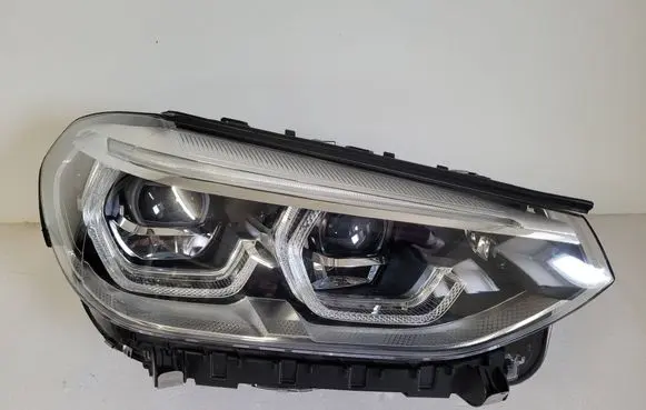 BMW X3 G01 Headlight/headlamp 8739654