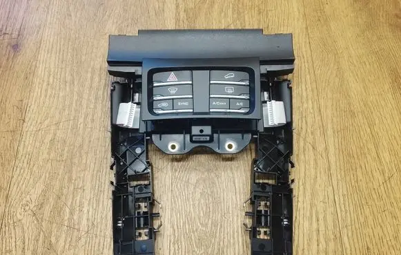 Porsche Macan (95B) A set of switches 95B907040BP
