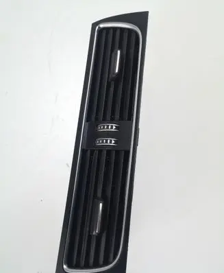 Audi A5 8T 8F Dash center air vent grill 8T1820951E