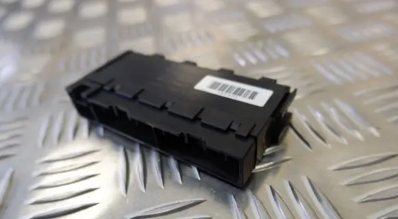 Toyota Prius (XW30) Light module LCM 8264171010