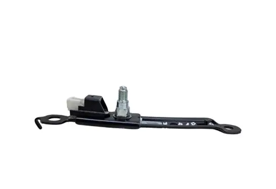 Toyota Auris E180 Seat belt adjustment rail F515003