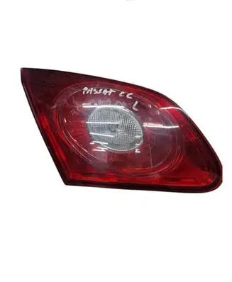 Tailgate rear/tail lights