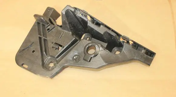 Rear bumper corner part panel trim