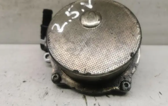 Vacuum pump