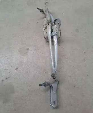 BMW 6 F12 F13 Wiper motor 3397021524 7306272 1408241115
