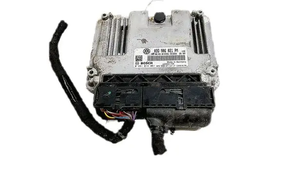 Volkswagen Golf V Engine control unit/module 03G906021PM