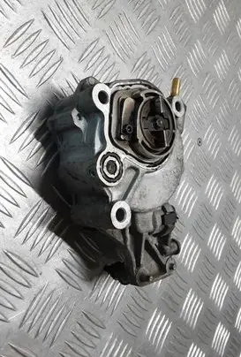 Citroen C-Crosser Vacuum pump D1711C2