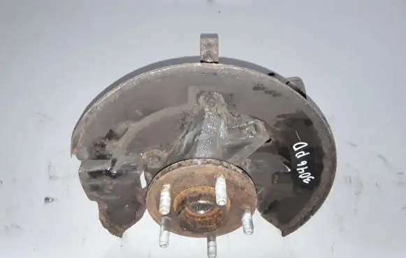 Ford Kuga II Front wheel hub