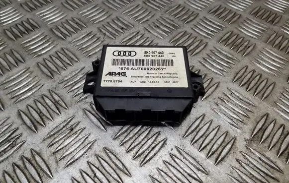 Audi Q7 4L Parking PDC control unit/module 8K0907440