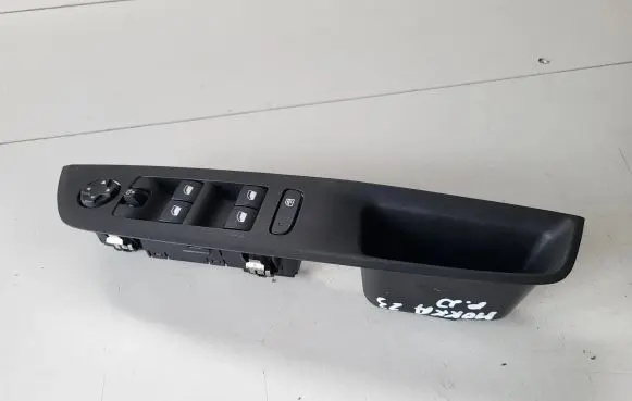 Opel Mokka B Other switches/knobs/shifts 9835153980