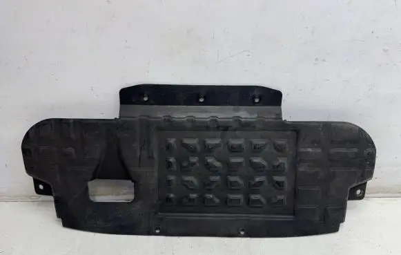 Maserati Levante Other under body part 670102908
