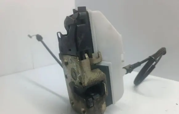 Citroen C3 Front door lock 46982980