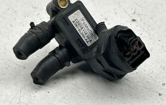 Volvo V50 Exhaust gas pressure sensor AV615L200AA