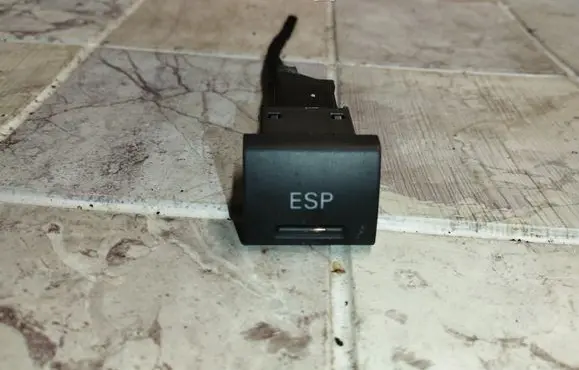 Audi A6 S6 C5 4B ESP (stability program) switch 4B0927134A