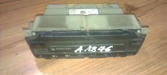 Volkswagen PASSAT B5 Climate control unit 3b1907044b 5hb007617-10