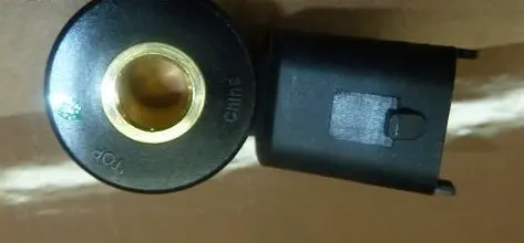 Opel Adam Detonation knock sensor 55563372
