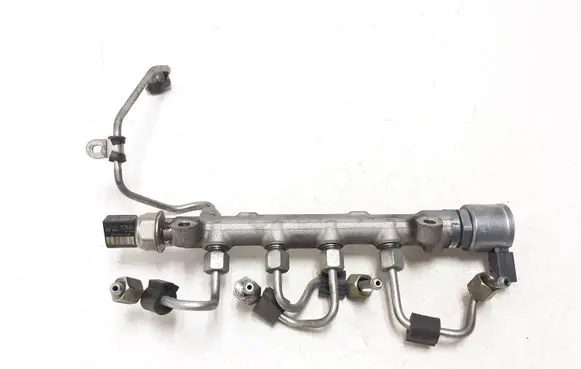 Volkswagen PASSAT B8 Fuel main line pipe 04L906054 04L089G 1115562