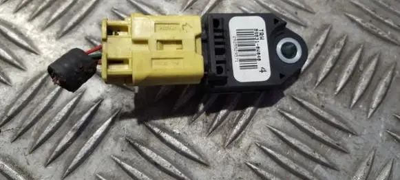 Lexus IS 220D-250-350 Airbag deployment crash/impact sensor 898310w040 89831-0w040trw