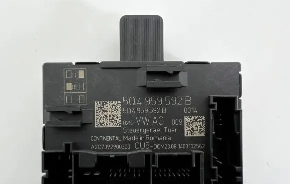 Skoda Octavia Mk3 (5E) Door control unit/module 5Q4959592B