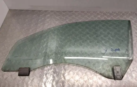 BMW 6 E63 E64 Front door window/glass (coupe) E000233