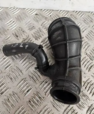 Opel Zafira A Air intake hose/pipe 24441600