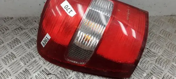 Mazda 323 Rear/tail lights