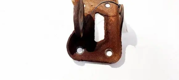 Citroen C4 I Bracket in trunk/boot 