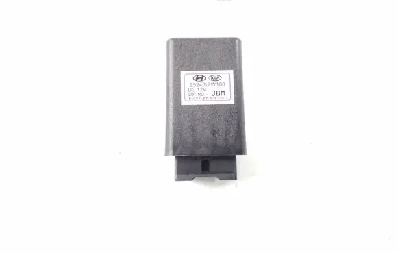 Hyundai Santa Fe Other relay 952402W100