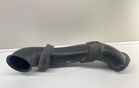 Audi Q7 4L Air intake duct part 7L6129752B 7L6129609C
