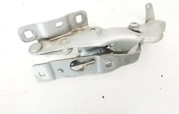 Mercedes-Benz A W176 Engine bonnet/hood hinges A1768800428