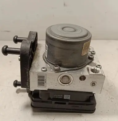 Mercedes-Benz E W213 ABS Pump A2134313601 A007B308