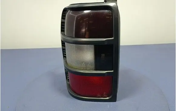 Mitsubishi Pajero Rear/tail lights 0431540L