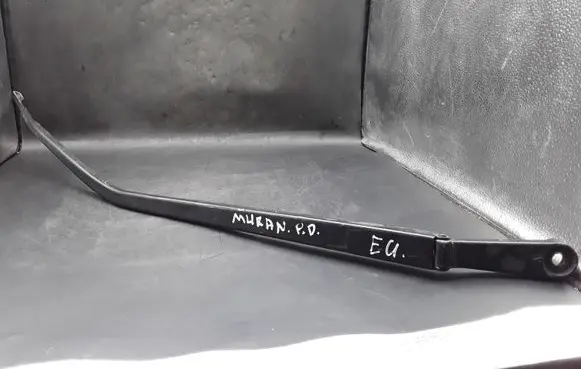 Nissan Murano Z50 Front wiper blade arm NOCODE