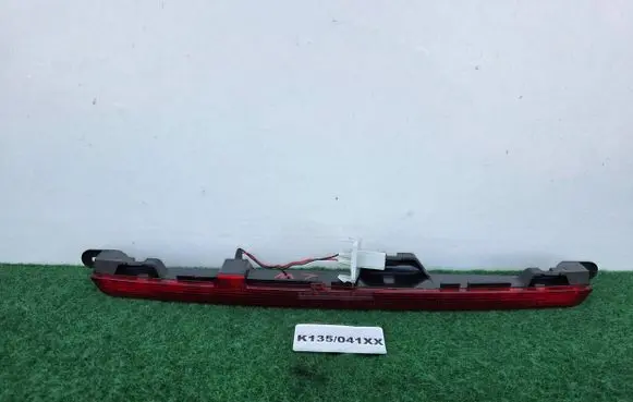 Mercedes-Benz E W213 Third/center stoplight A1569069600