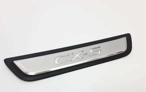 Mazda CX-5 II Rear sill trim cover K123V1370