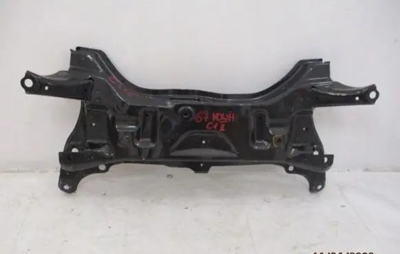 Peugeot 108 Front axle beam 