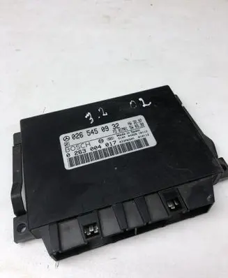 Mercedes-Benz E W210 Parking PDC control unit/module 0265450932