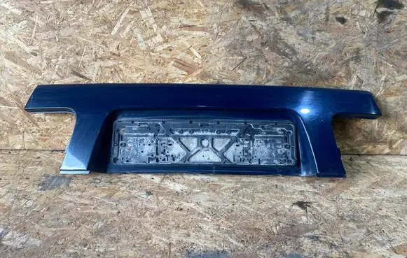 Volvo S70 V70 V70 XC Tailgate trim 9557798 1125