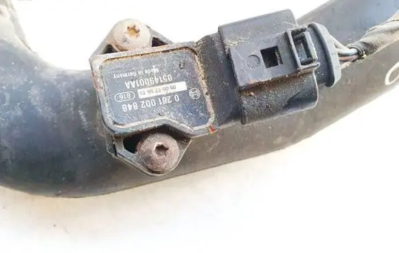 Dodge Journey Air pressure sensor 0281002848 05149001aa