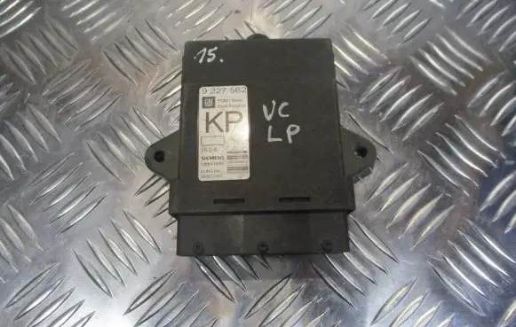 Opel Vectra C Door control unit/module 9227562