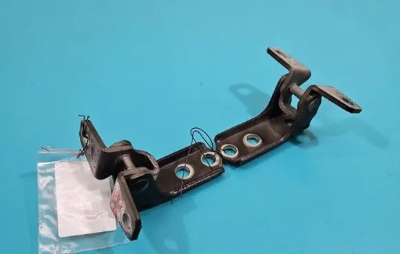 Peugeot 4007 Front door hinge set IMPRK1440068