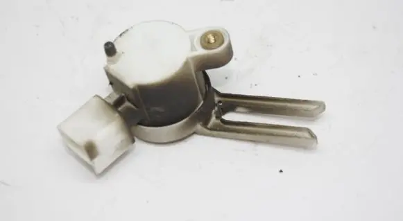 Clutch pedal sensor