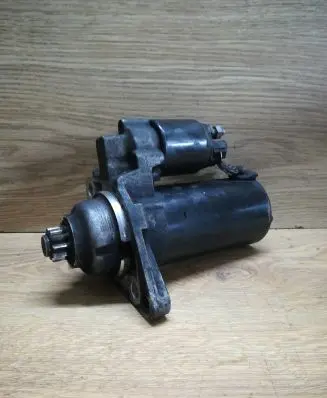 Volkswagen Touran I Starter motor 0001123012