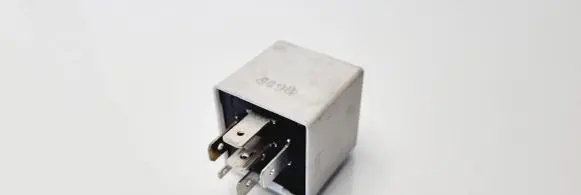 Renault Laguna I Other relay 7700822929