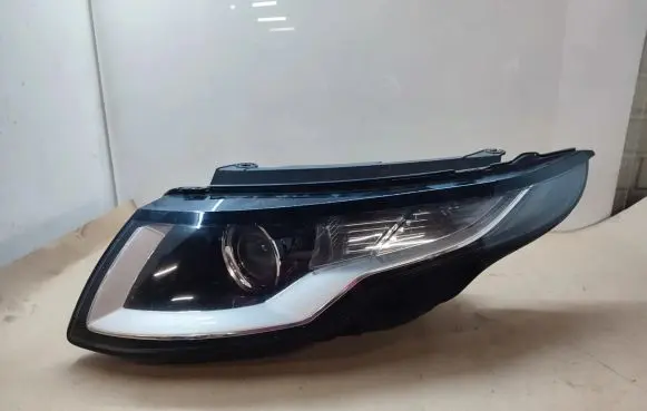 Land Rover Evoque I Headlight/headlamp GJ3213W030AA