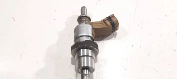 Toyota Auris 150 Fuel injector 2371026011
