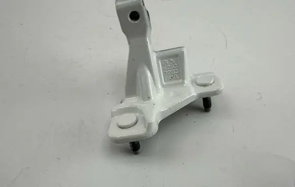 Mercedes-Benz EQC Front door lower hinge X2532203