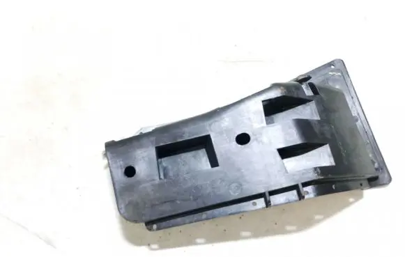 Peugeot 3008 I Front bumper mounting bracket