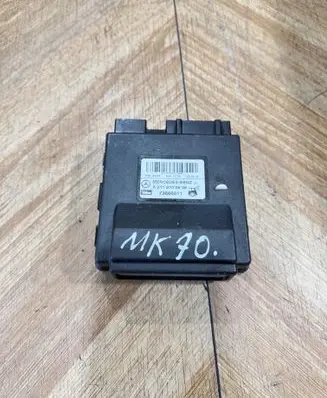 Mercedes-Benz E W211 Tailgate/trunk control unit/module A2118700926 73666511