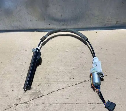 Audi A8 S8 D2 4D Seat belt height adjuster 4D0857833 033099